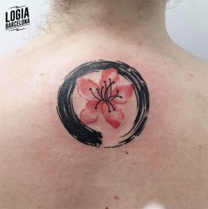 Tattoos pequeños - Circulo Zen, Flor - Logia Barcelona 
